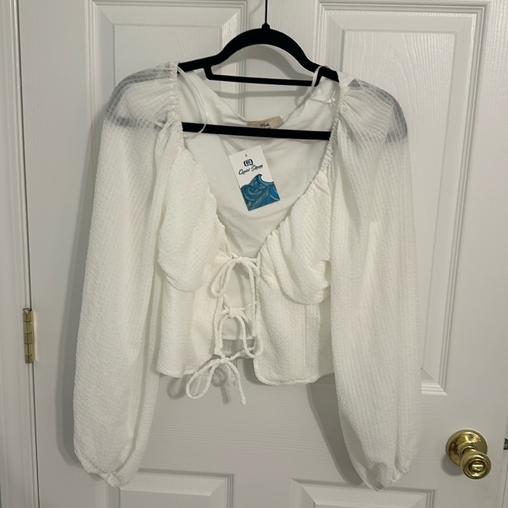 Mable Brand New Top